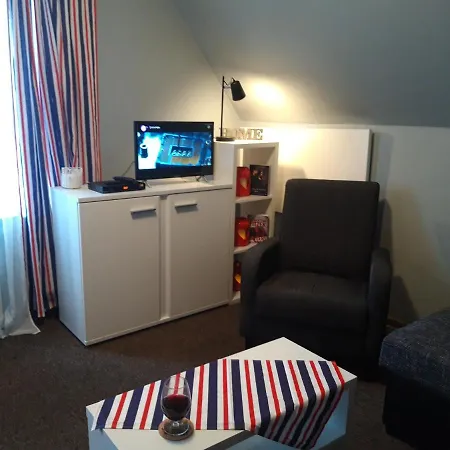 Mieszkanie Przy Plaży Apartament *